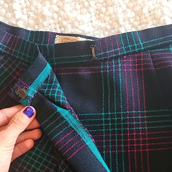 HANDMADE Vintage Plaid Asymmetrical Wrap Skirt 26" waist - Picture 7 of 11